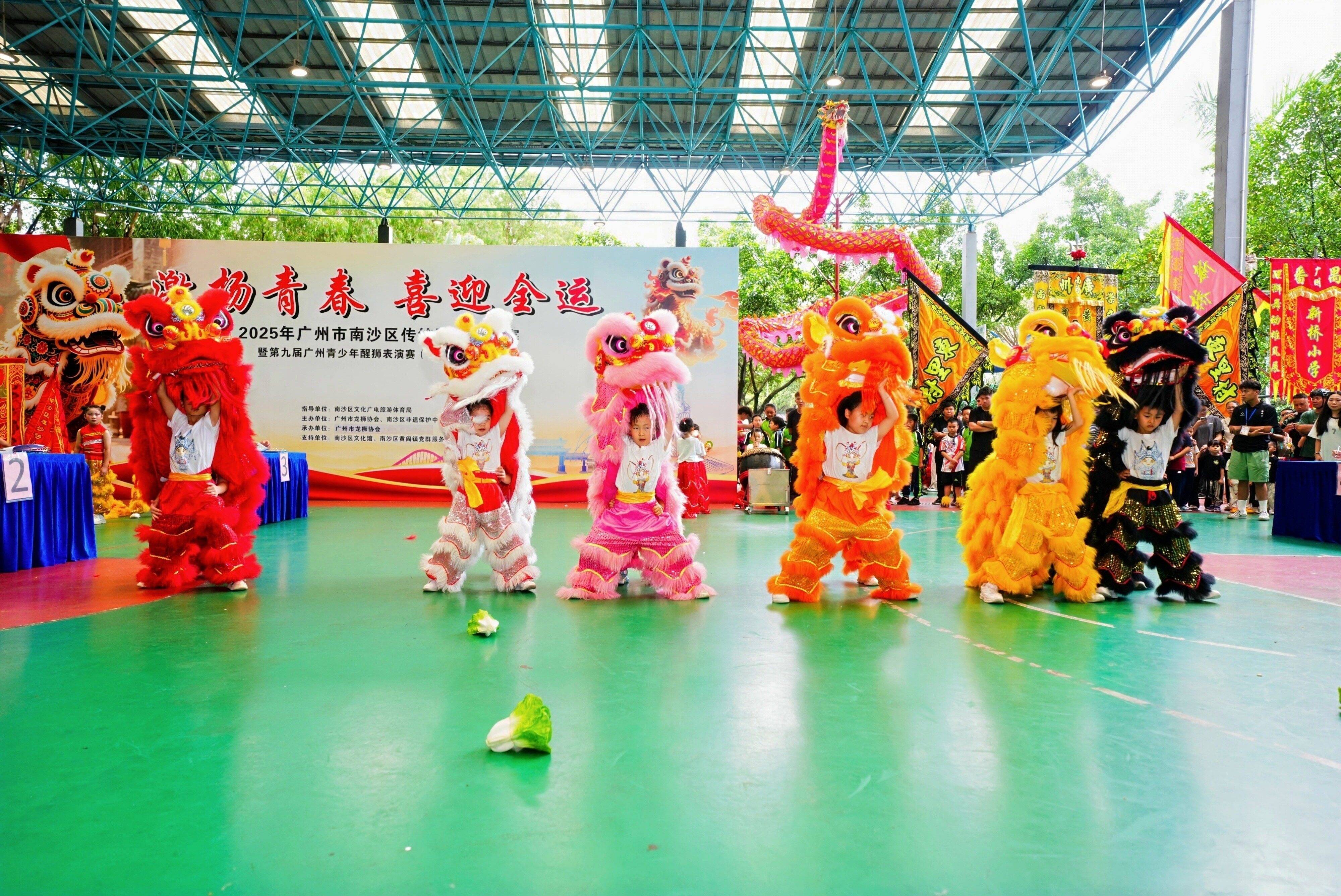 关于精湛技艺!球员们在比赛中展现出色表现的信息 关于精湛技艺!球员们在比赛中展现出色表现的信息