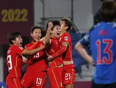 美国女足队击败中国队晋级半决赛